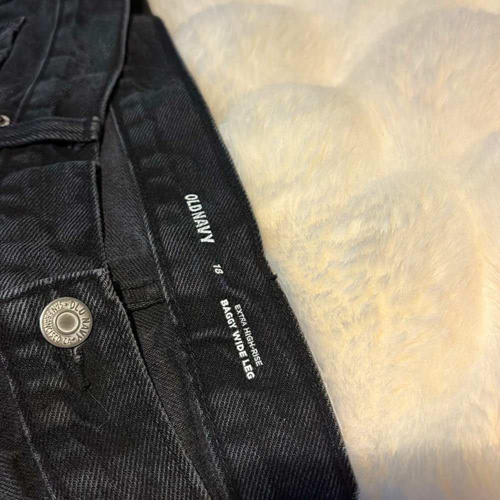 Old Navy Wide-Leg Extra High-Rise